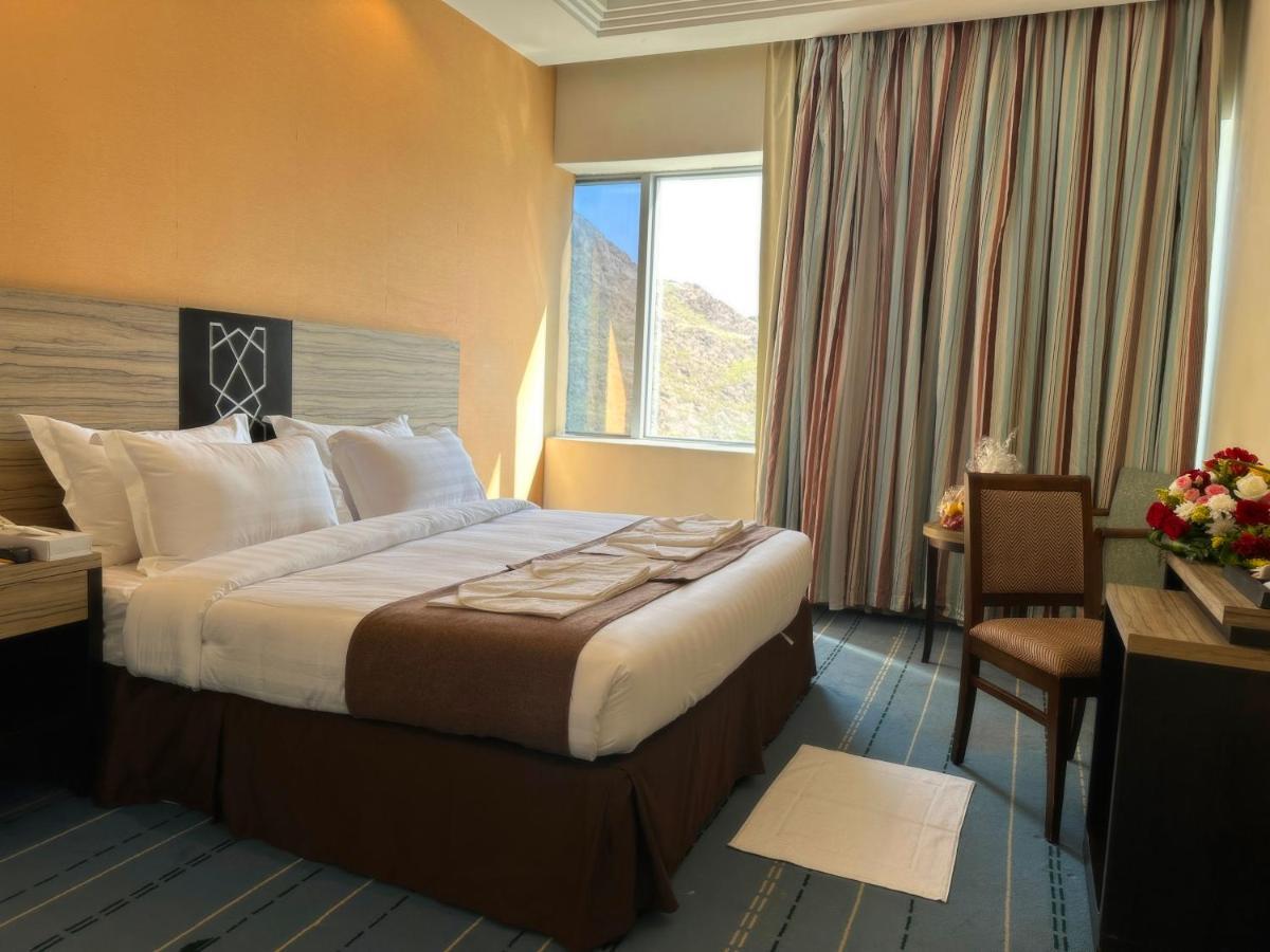 Hotel فندق الروضة La Meca Exterior foto